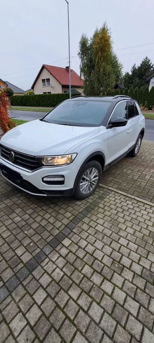 Volkswagen T-Roc Volkswagen T-Roc 1,0 TSI, niski przebieg, 1 właściciel, salon Polska