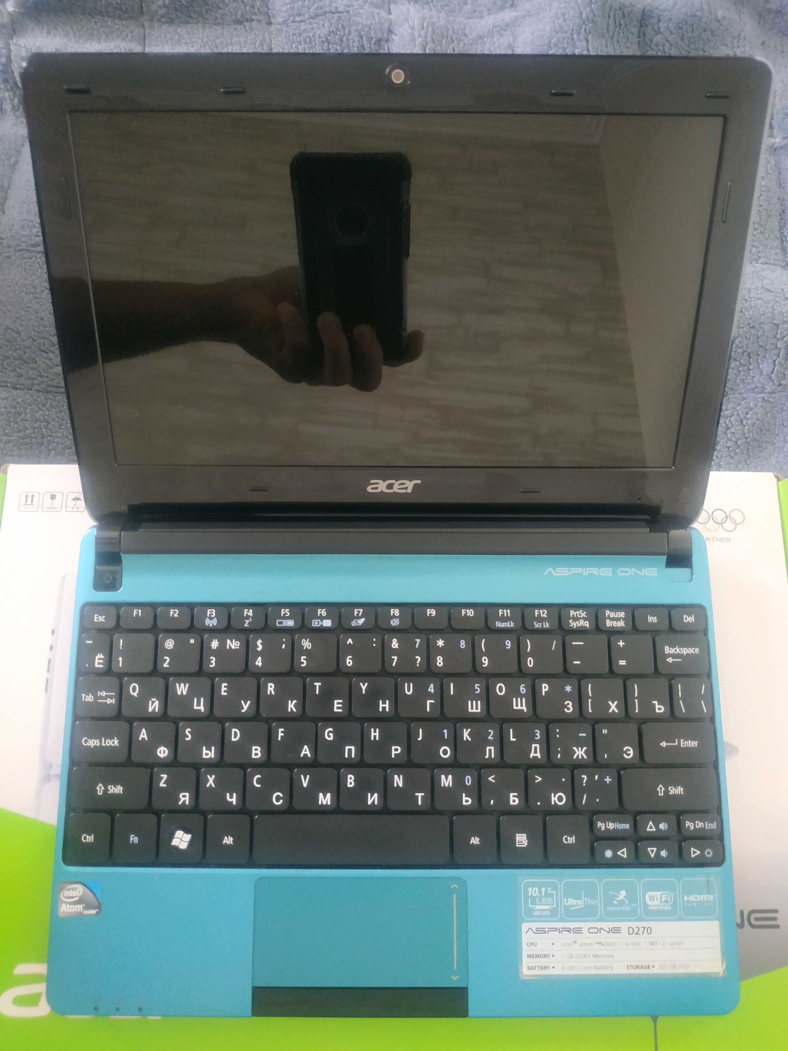 Нетбук Acer Aspire One D270