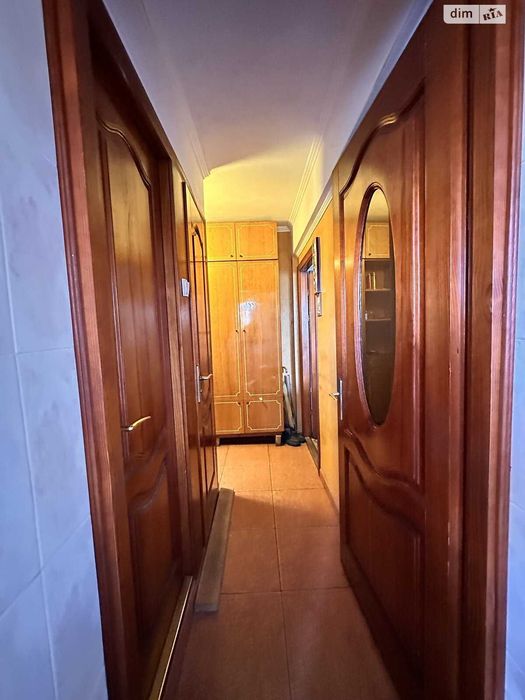 Продаж 3 кімнатної з ао, мікрорайон Сонячний