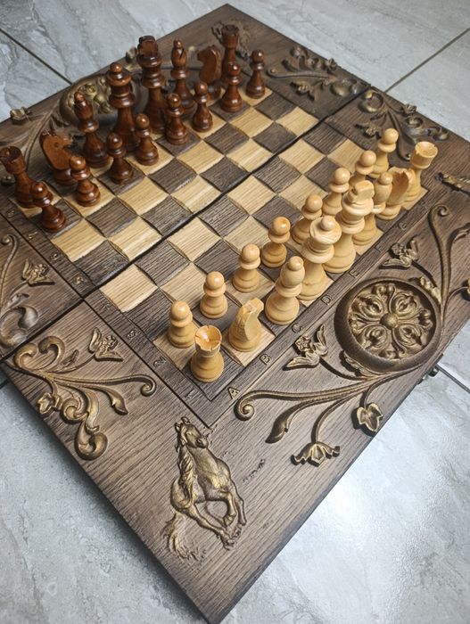 Нові шахмати+нарди з натурального дуба 480х500мм