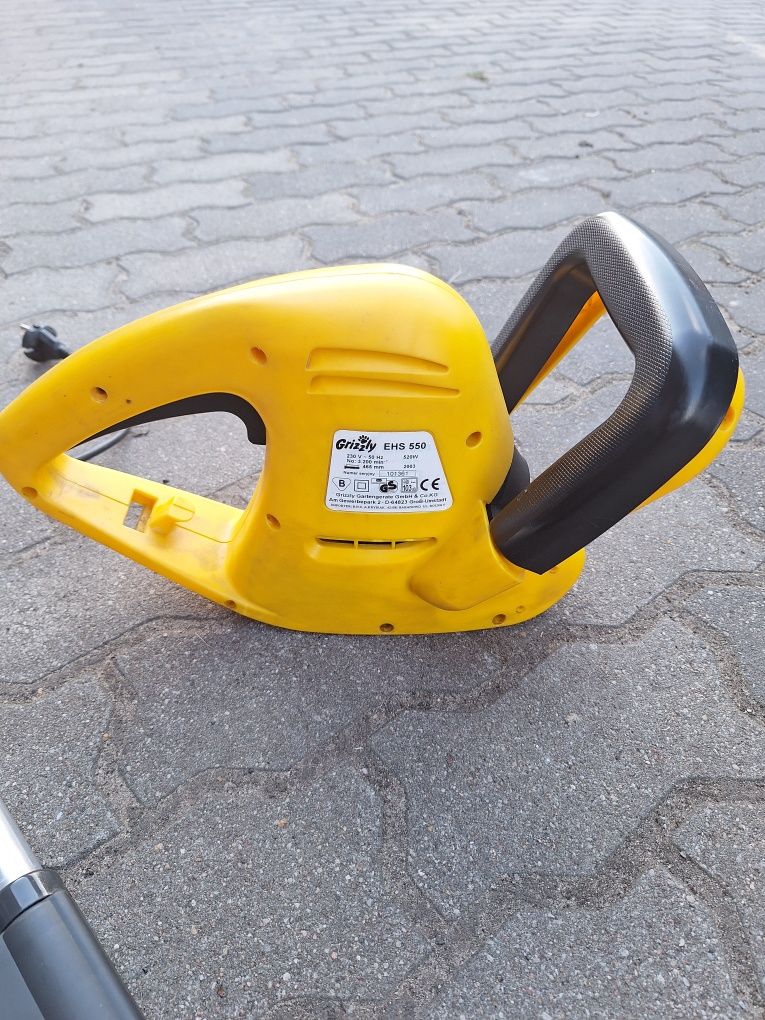 Nożyce do trawy, nożyce elektryczne