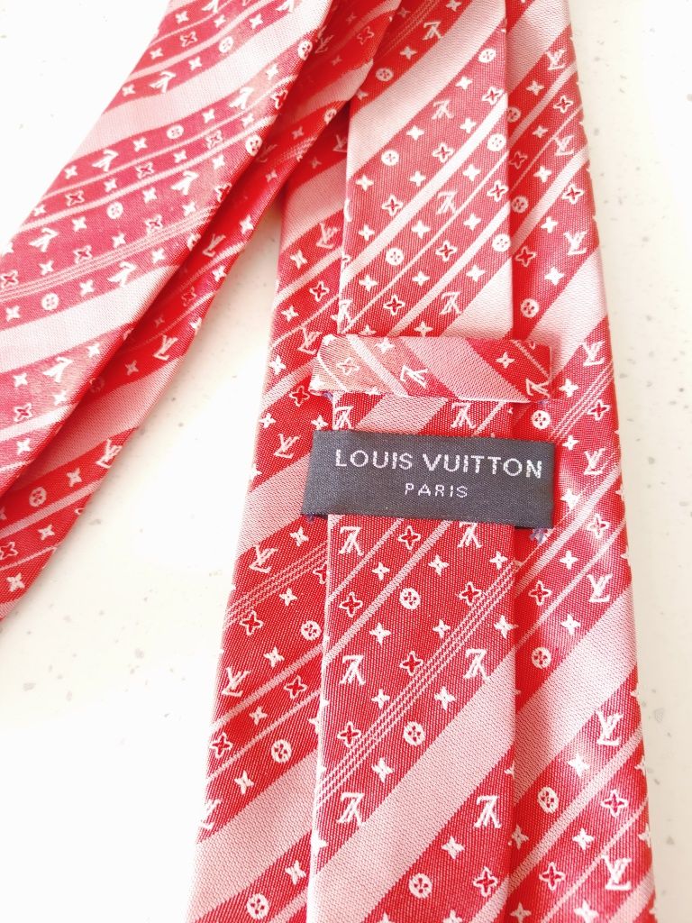 Louis Vuitton krawat spinki chusteczka komplet