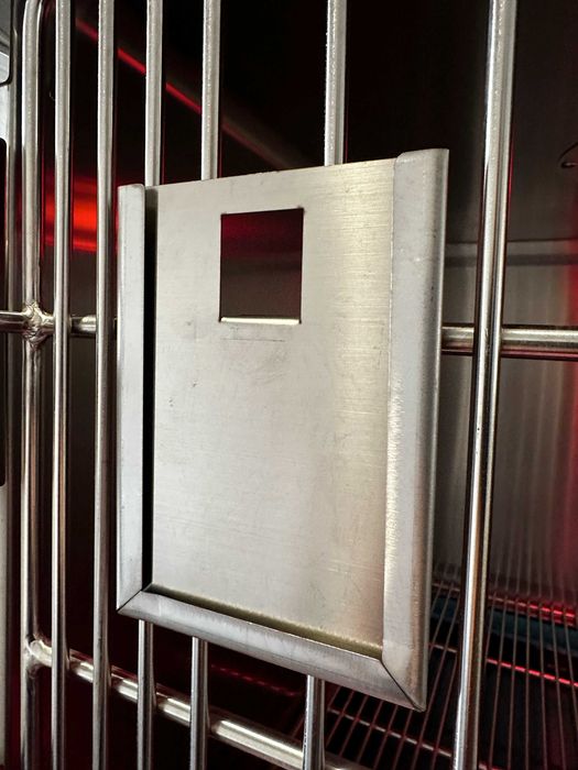 Klatki weterynaryjne cztery komory, tlenoterapia, podgrzewane, stal