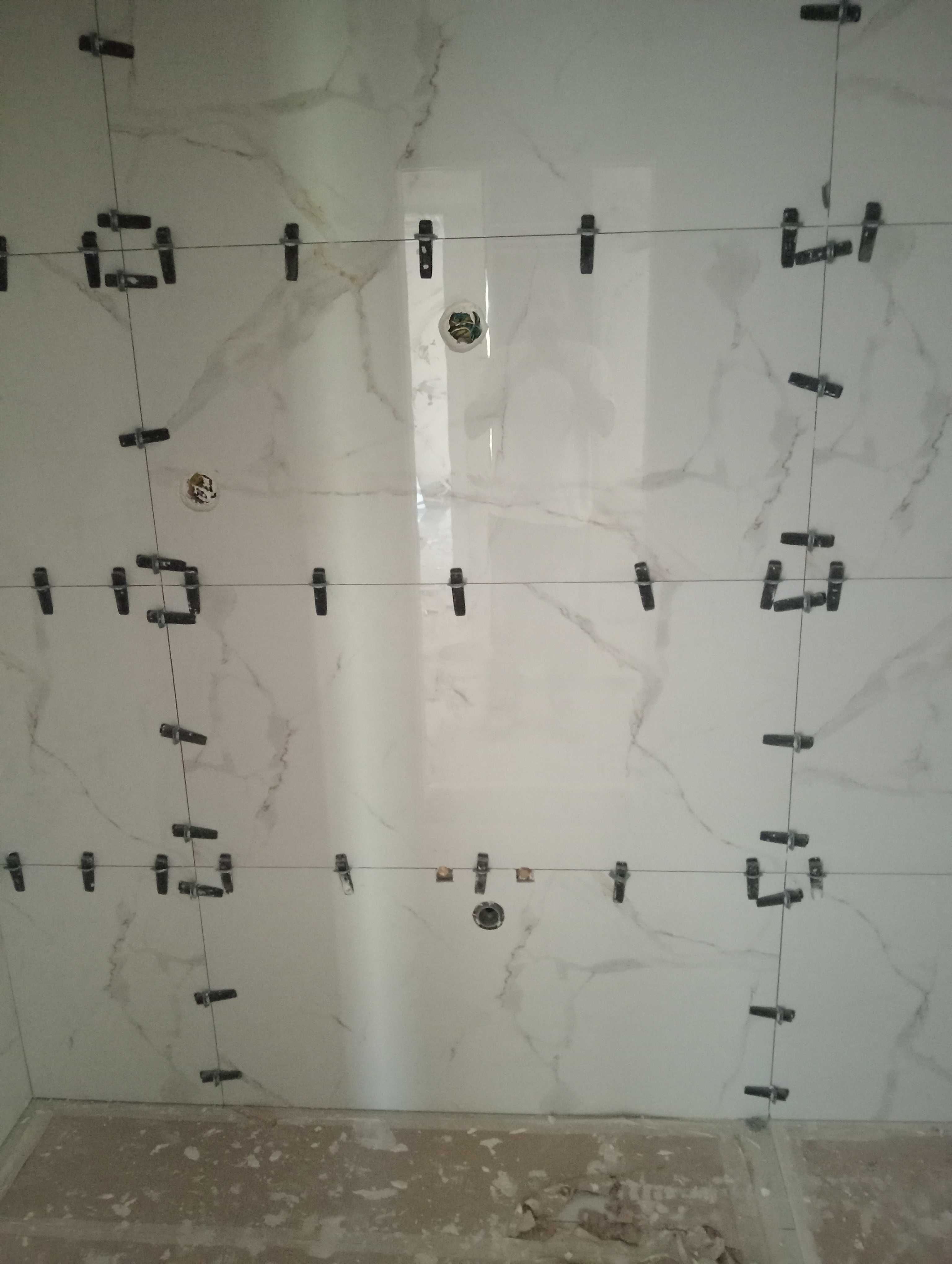Sou ladrilhador de grandes e pequenos formatos mosaicos e cerâmicos