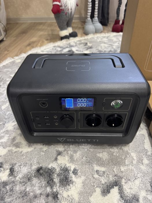 Продам зарядну станцію Bluetti EB70