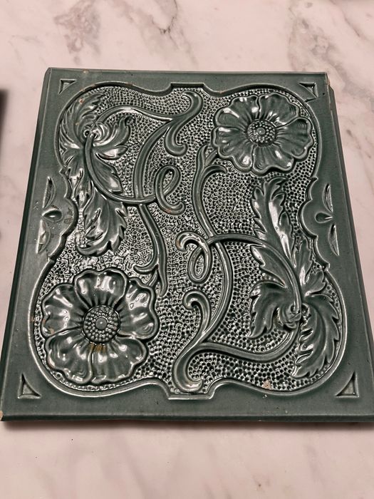 Kafel z pieca secesyjnego