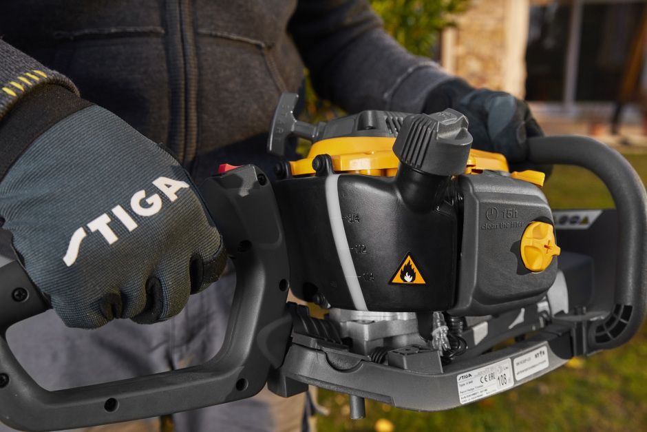 Nożyce Sekator Do Żywopłotu Spalinowe Stiga 22,5 Cm3 Ostrze 60 Cm