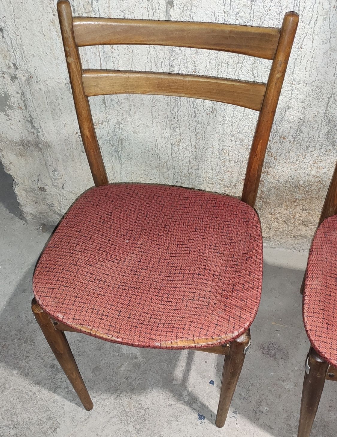 Krzesło prl Grabiński Fameg krzesła do renowacji A-5996/1 a-5996