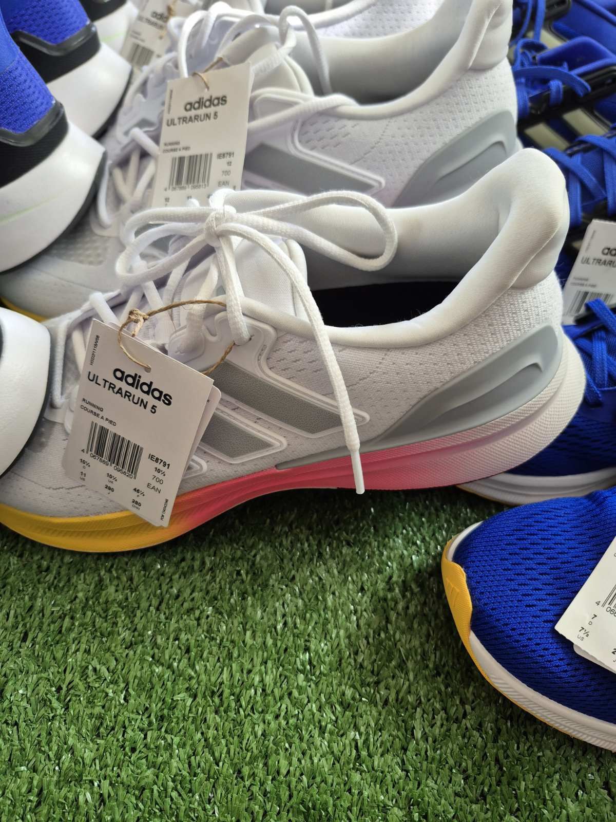 Оригінальне взуття оптом Adidas(Оригінал)40-47