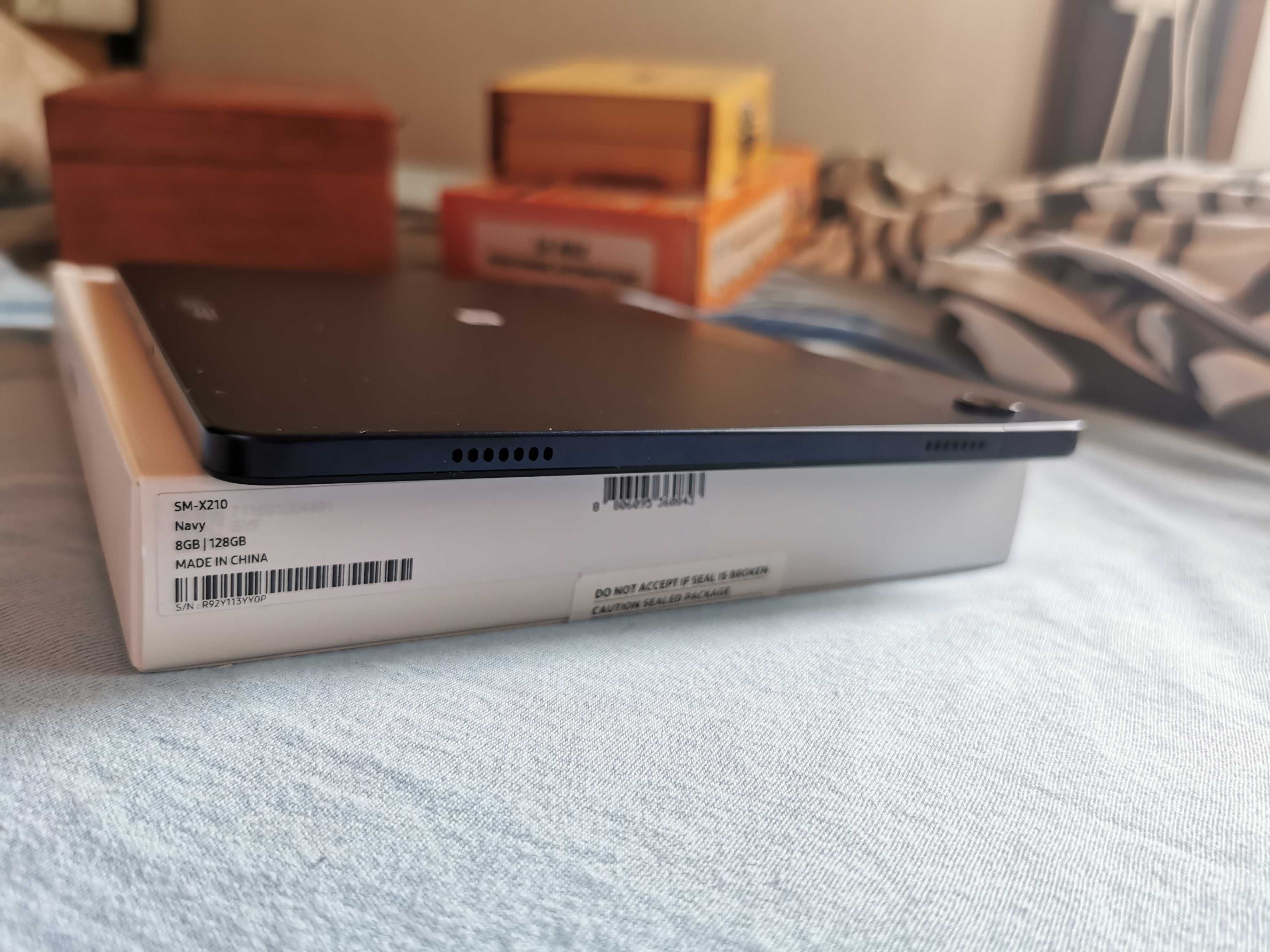 Samsung Galaxy Tab A9 Plus 8/128 WI-FI +etui Jak nowy