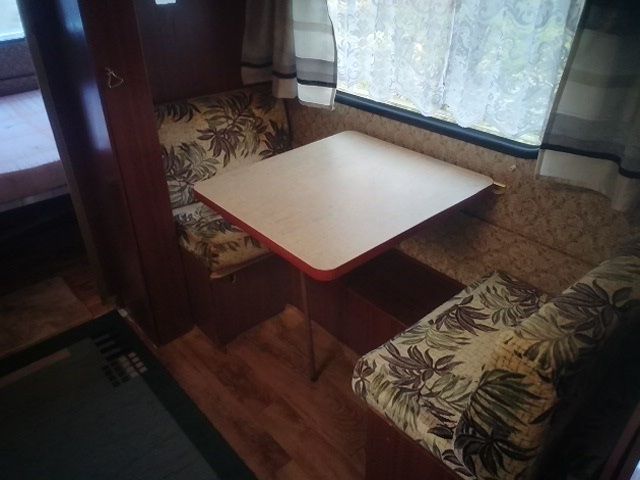 Pilnie sprzedam przyczepę kempingowa camping kamping cemping