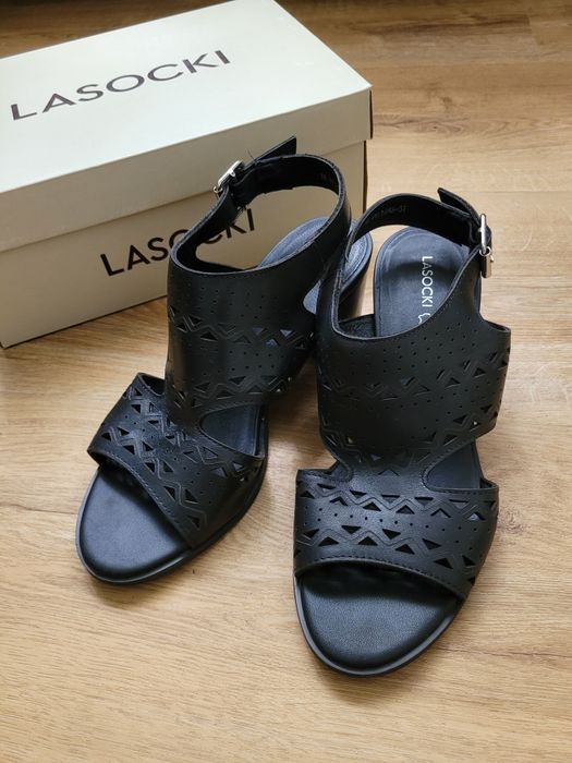 Sandały 38 Lasocki
