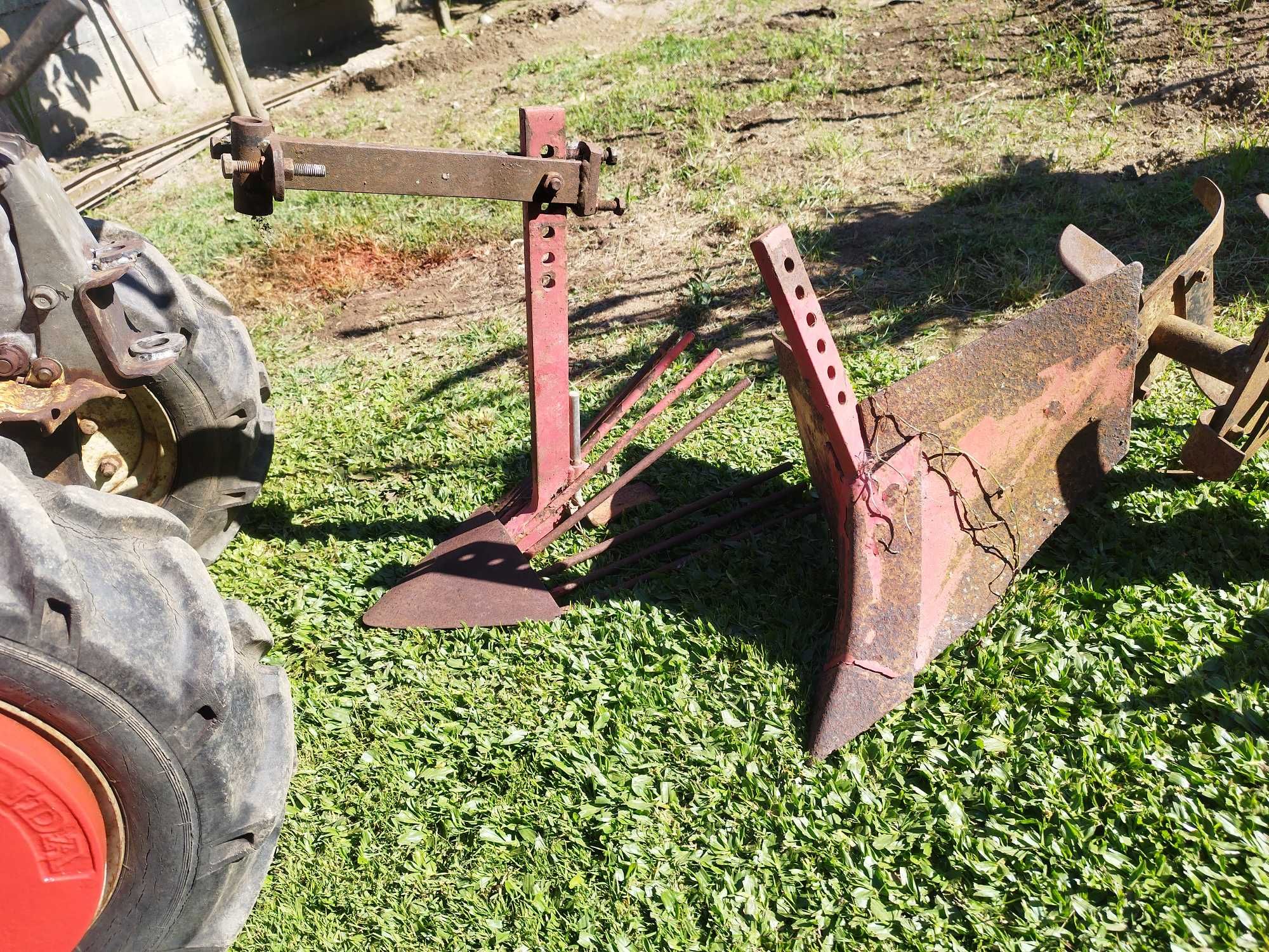 Honda f560 com reboque e acessórios