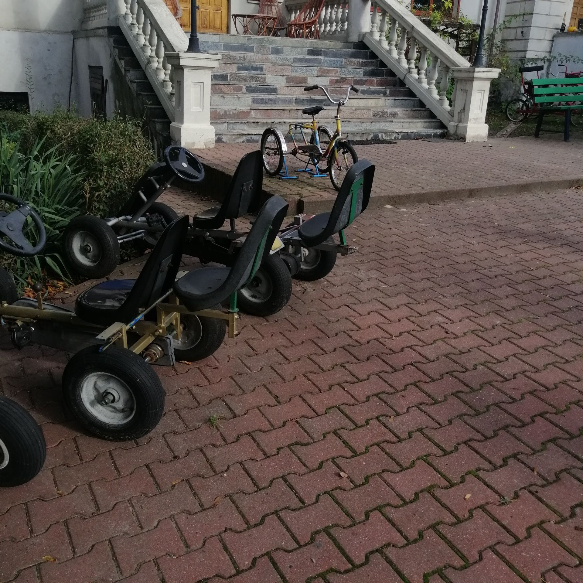 Sprzedam  różne  używane rowery dla dzieci  po Małym ZOO.