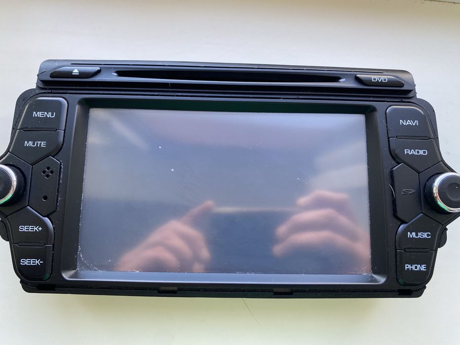 Передняя панель автомагнитолы Synteco