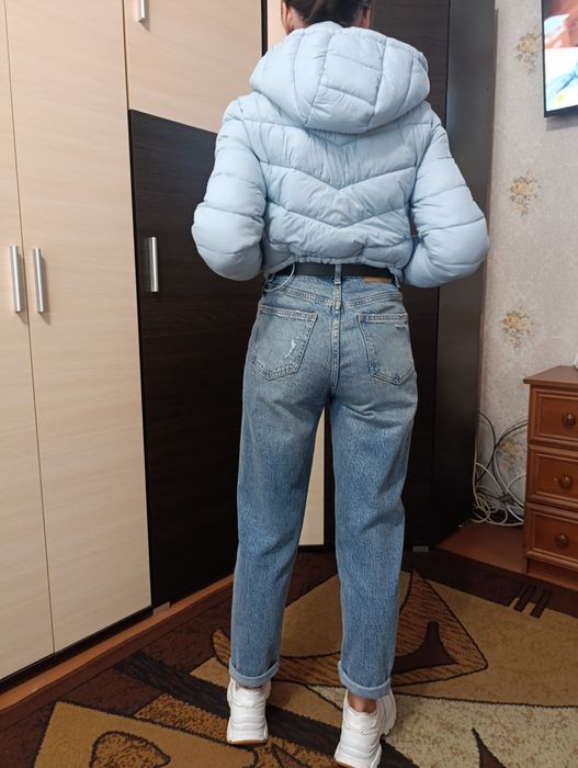 Продам новую куртку TW