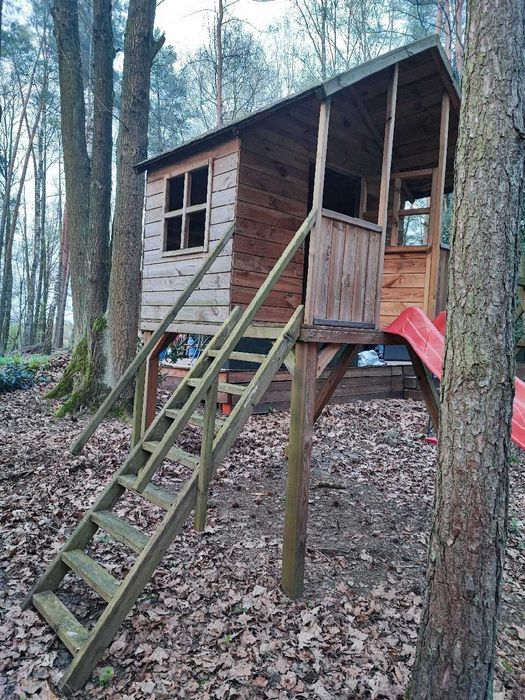 domek dla dzieci drewniany