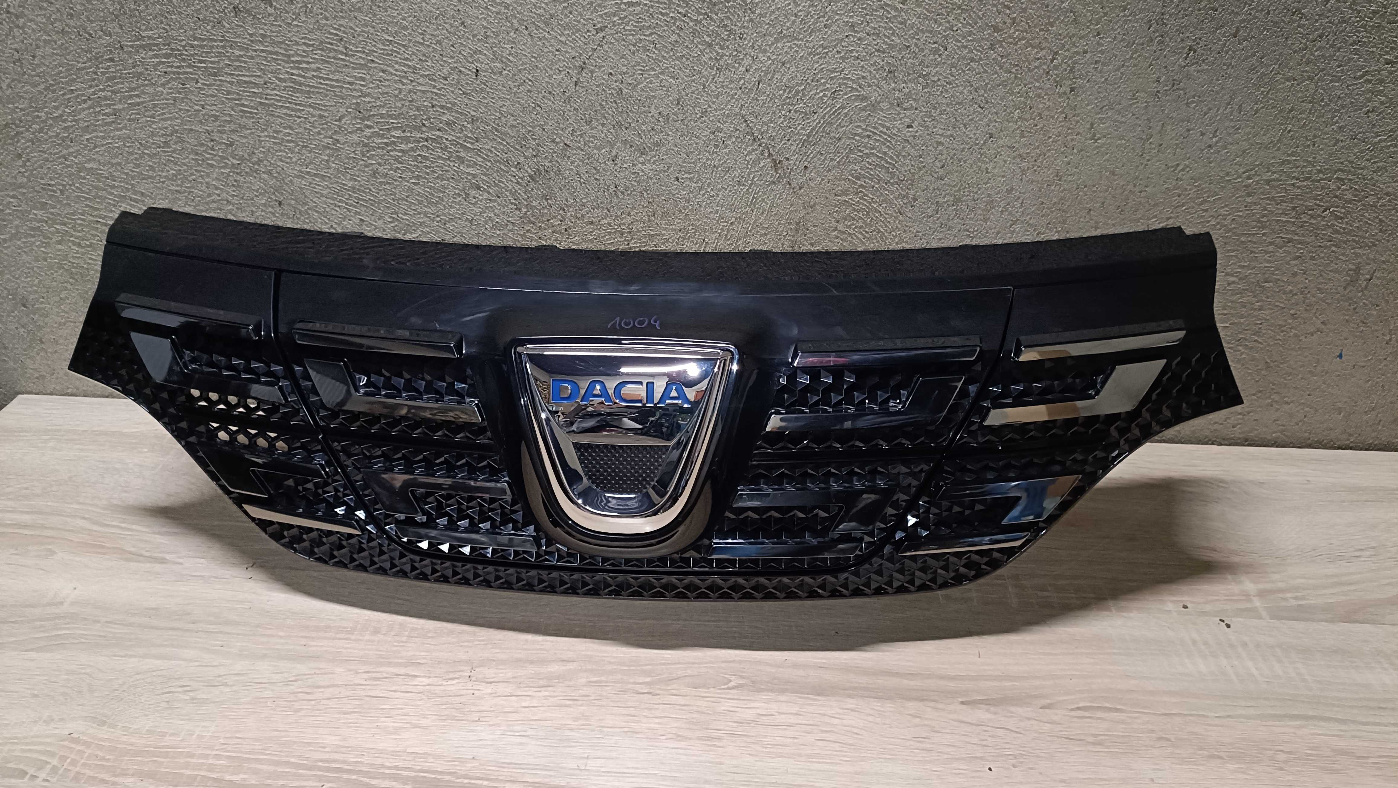 Dacia Spring Atrapa grill zderzaka