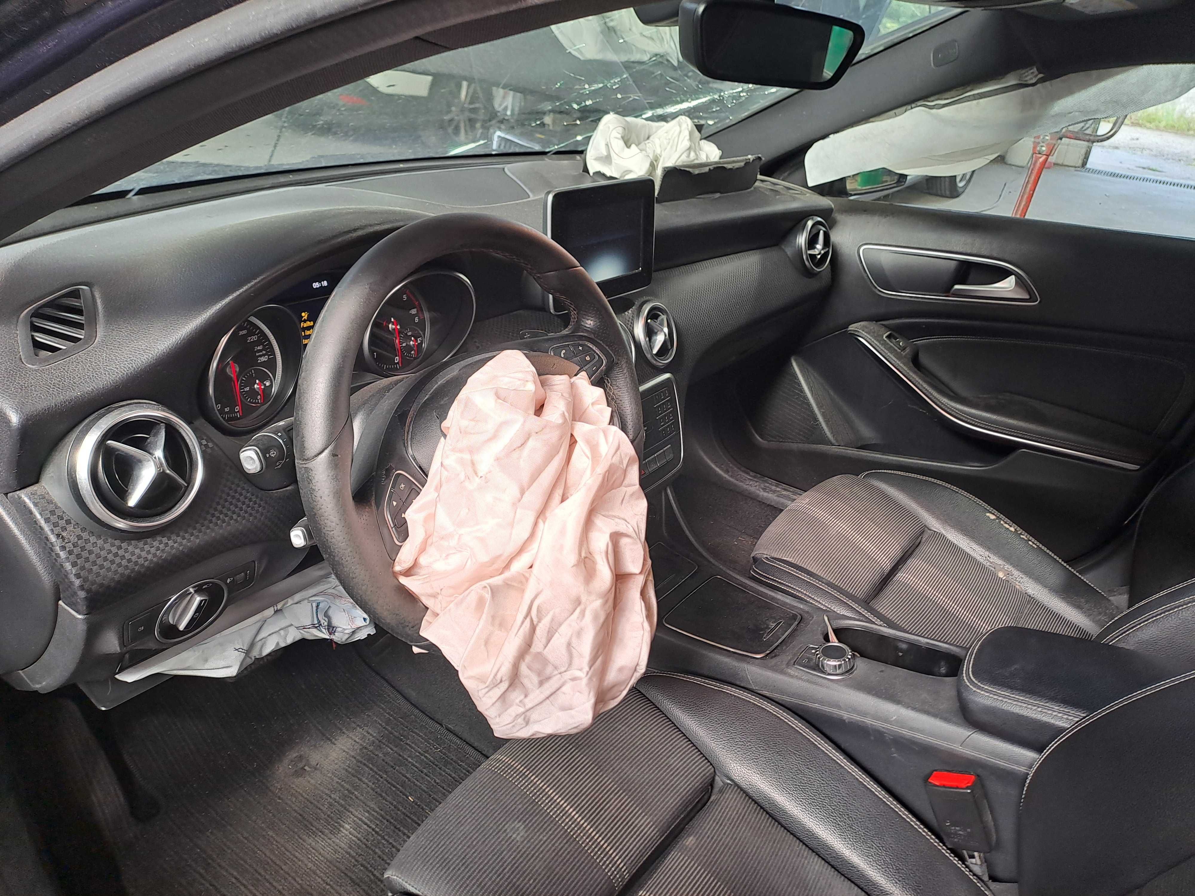 Salvado Mercedes A 160 D  de 2018