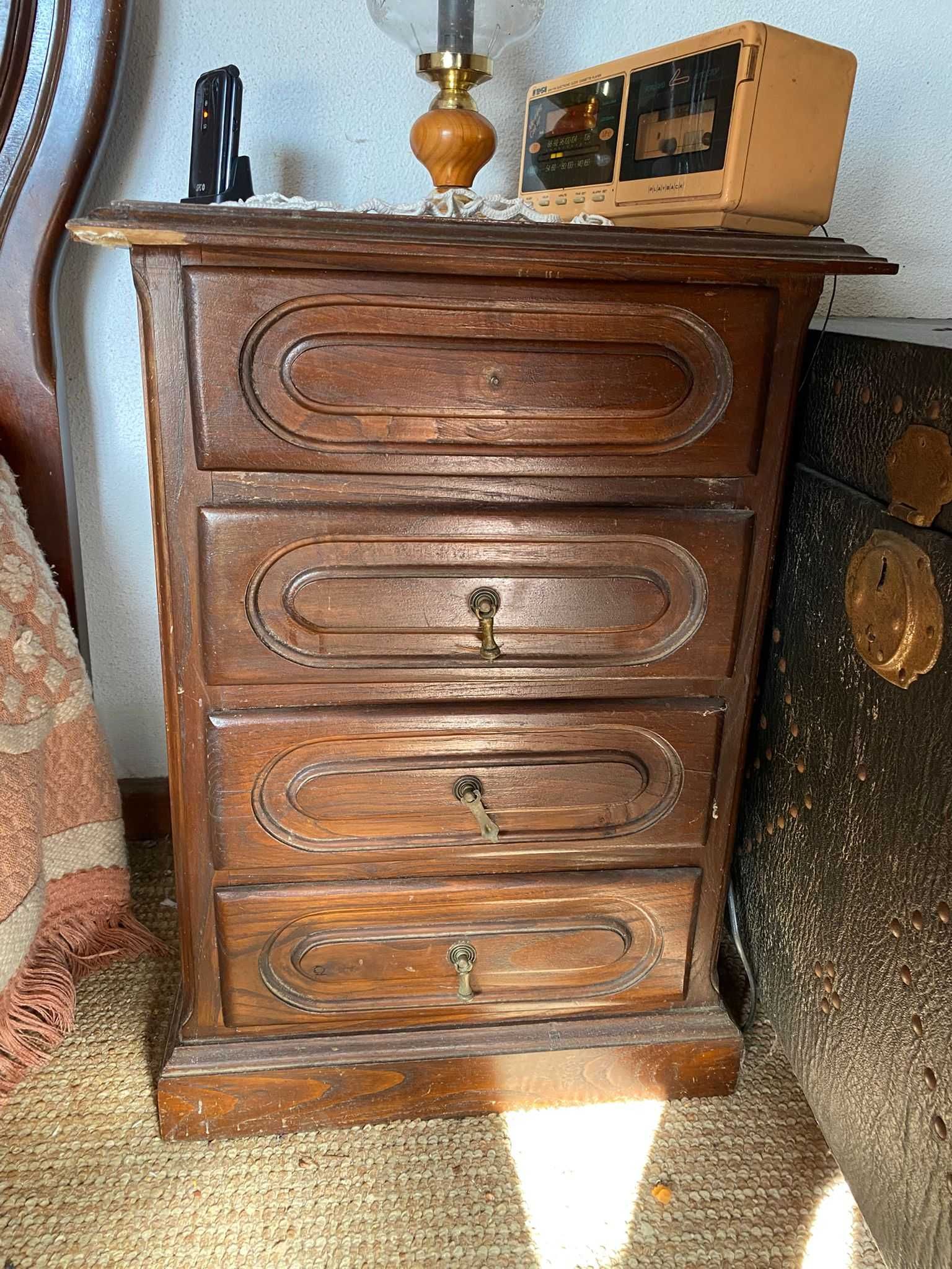 Vendo Móveis de Quarto e Sala