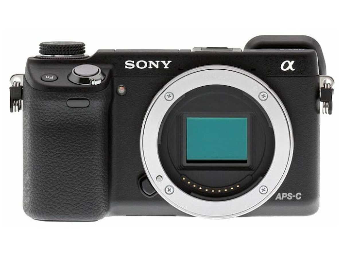 Sony NEX-6 APS-C Emount + 3 baterias e carregador