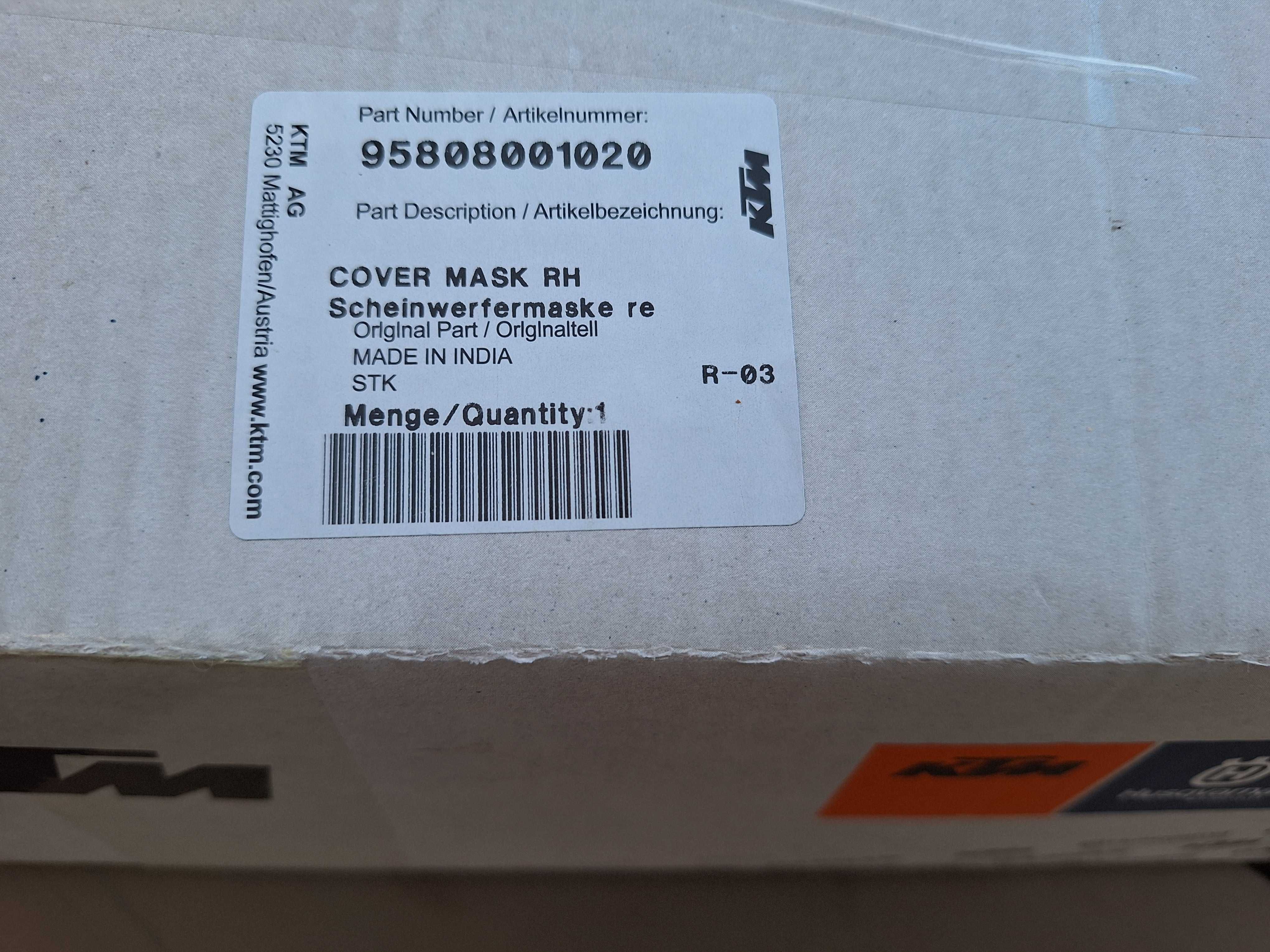 Ktm 390 Adventure, osłona owiewka lampy prawa