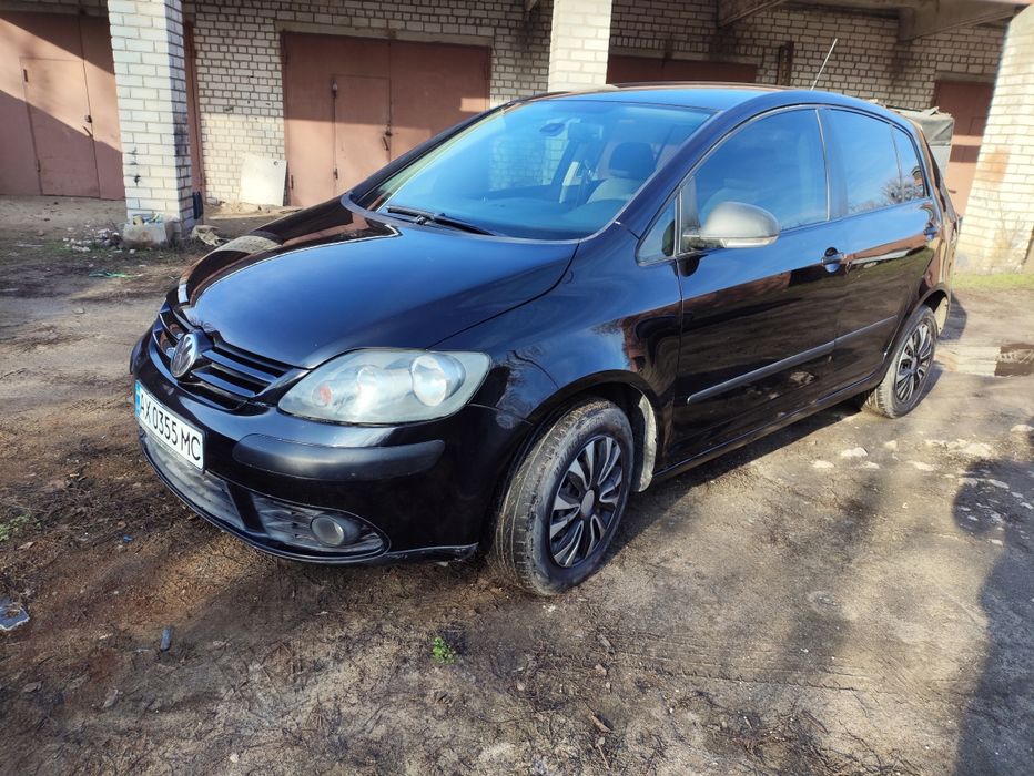 Volkswagen Golf plus 1.6, бензин