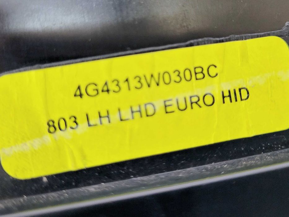 Aston Martin DB9 (04-12), DBS V12 - lampa przednia PRZÓD - LEWA