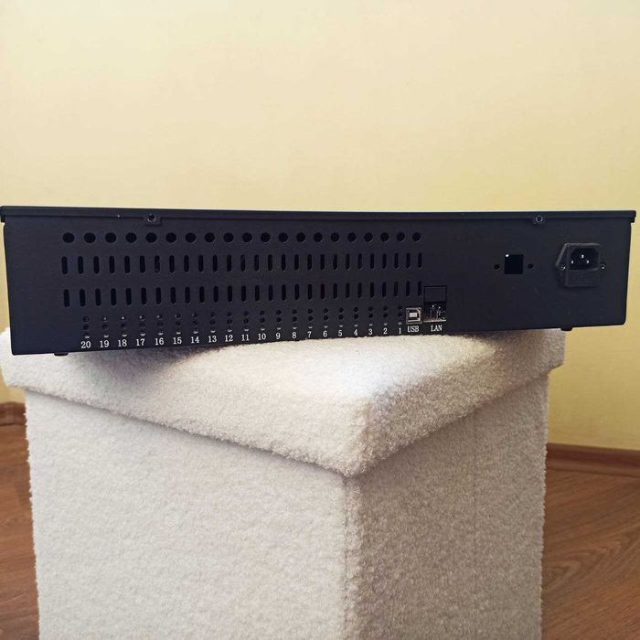 Корпус для фермы на 20 телефонов