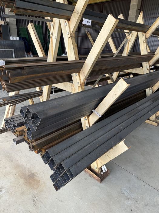 Труби круглі. Труби профільні. - металопрокат (Ціна за тонну)