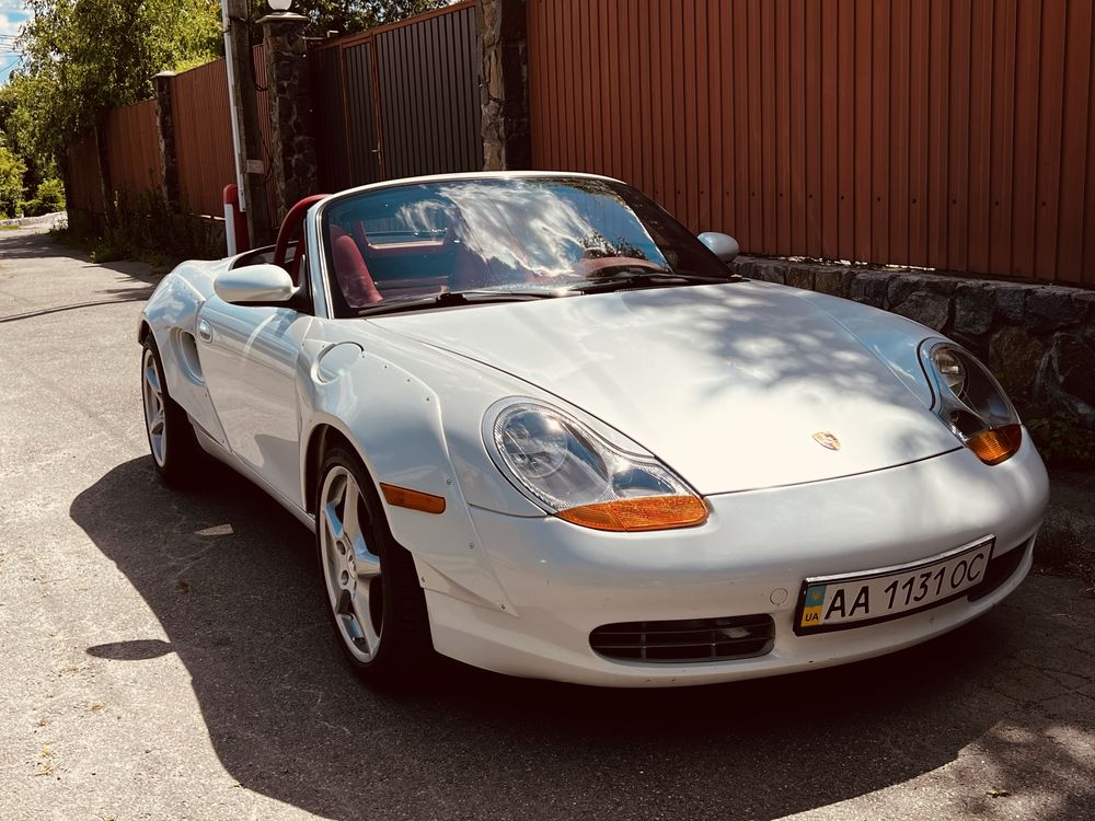 Porshe Boxter «La Blanche 986»