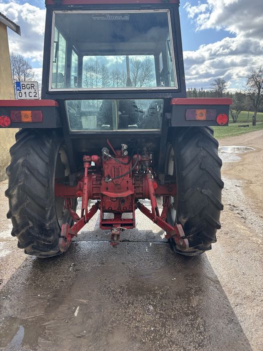 International 844s, ih case