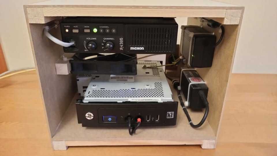 Digipeater iGate APRS VHF 144.800MHz Maxon