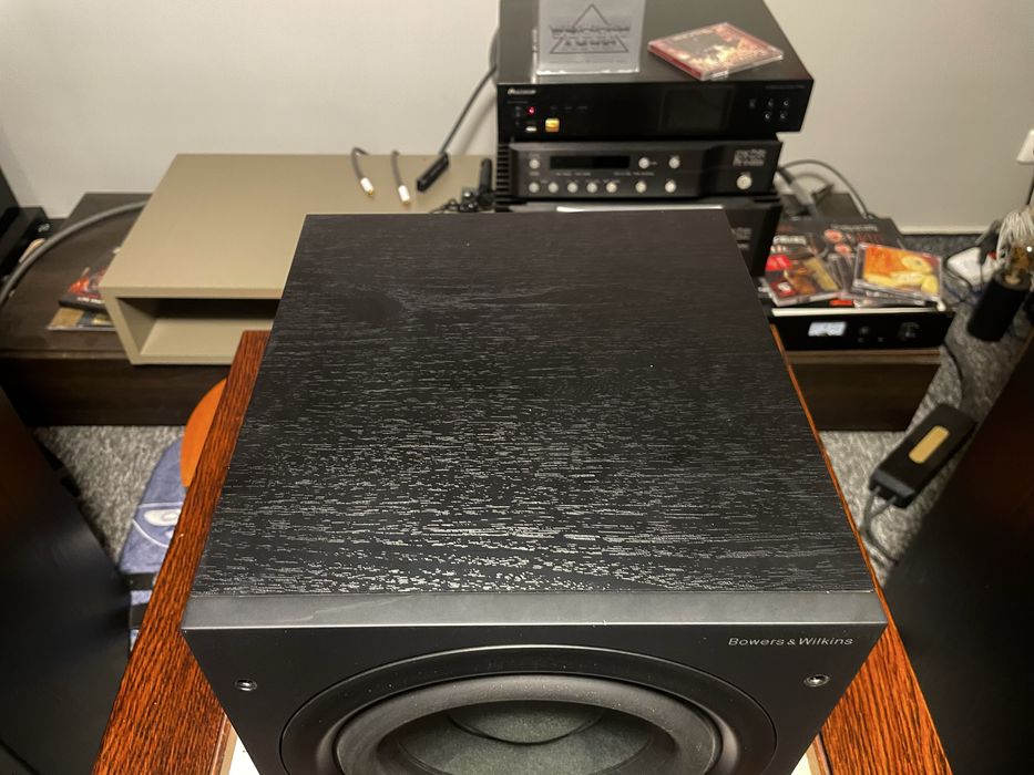 Subwoofer aktywny Bowers & Wilkins ASW 608 200 Watt
