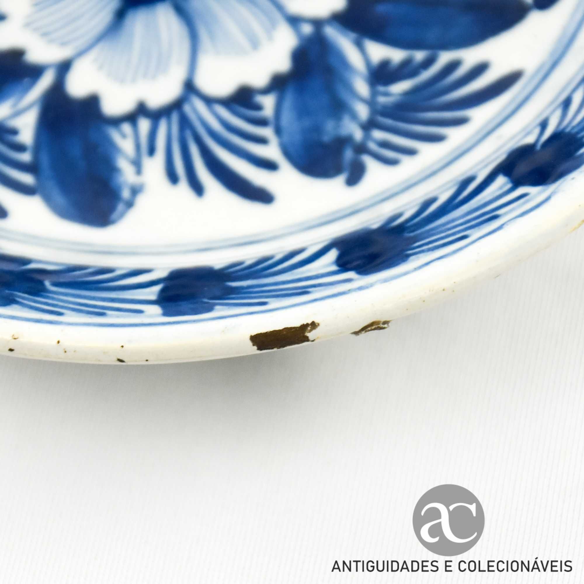 Prato Porcelana da China,Azul e Branco, Dinastia Qing (1644 a 1911)
