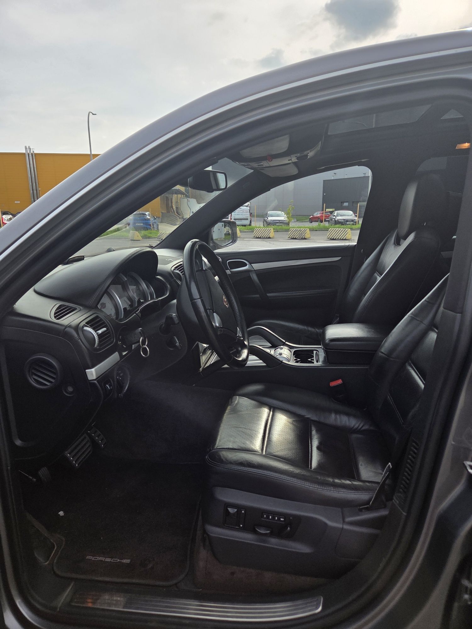 # Cayenne S # 4.8 benz # Full opcja # Lift #