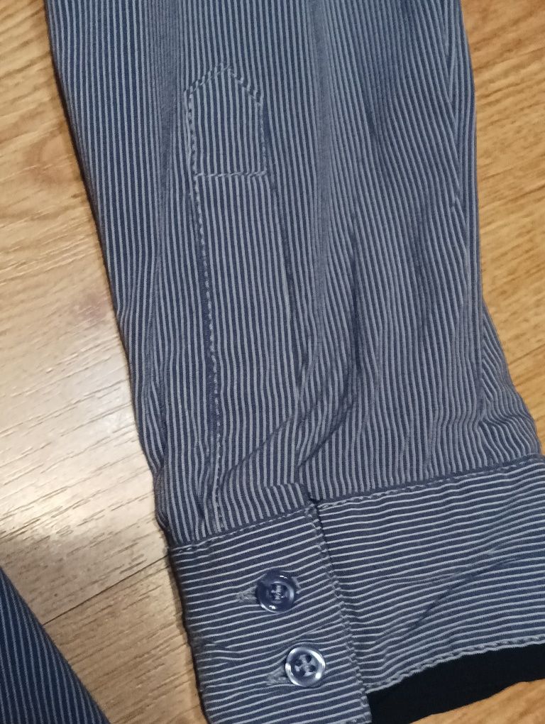 81. Bluzka damska koszulowa rozmiar XL? (M/L)