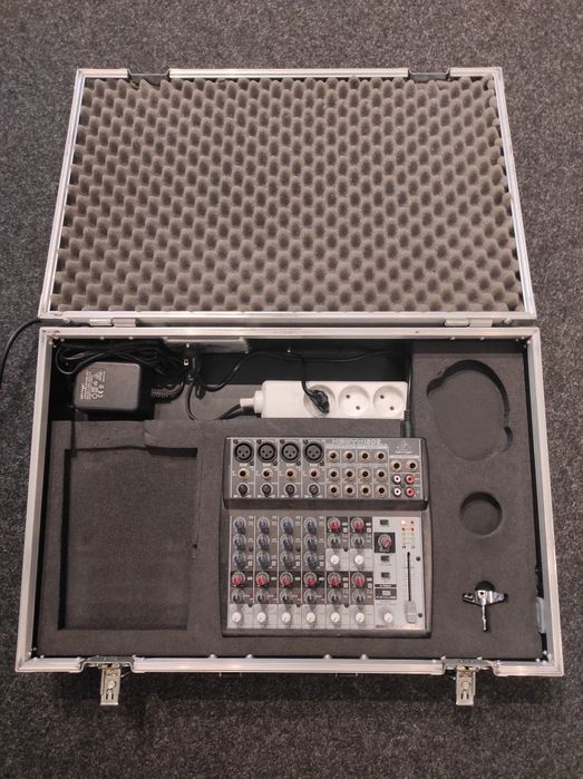 Behringer HENYX2012 / Case skrzynia dla perkusisty