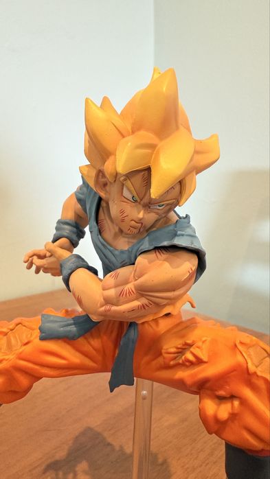 Figura Son Goku de Coleção - Dragon Ball