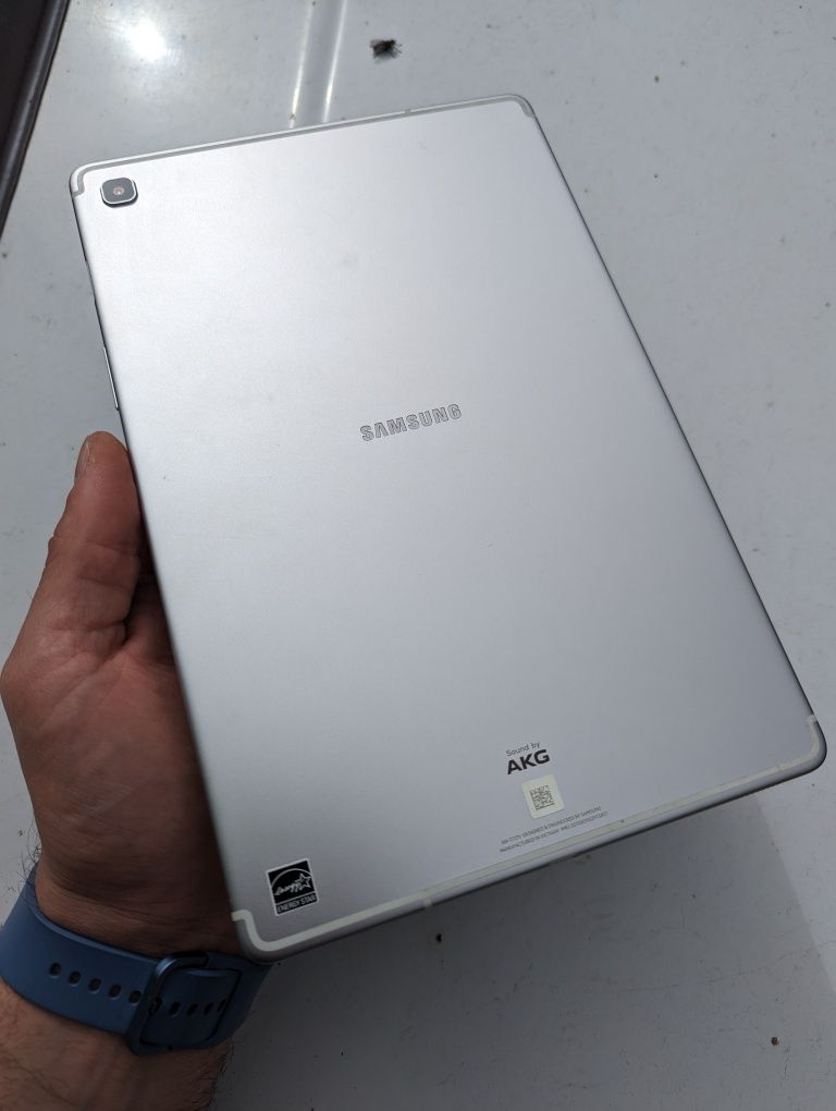 Планшет Samsung Galaxy tab s5e LTE 4/64gb 4g без выгорания