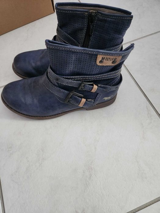 Botas mustang 36