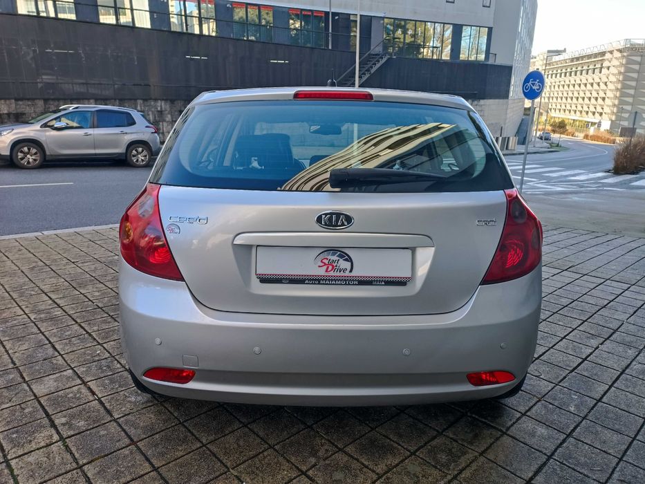 kia ceed 1.6 crdi 115cv de 2009 5 portas nacional