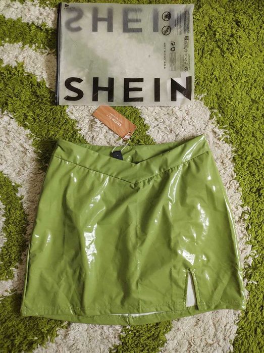 Лакова спідниця Вінілова Латекс Юбка Shein SEXY НОВА L Лак кожа шкіра