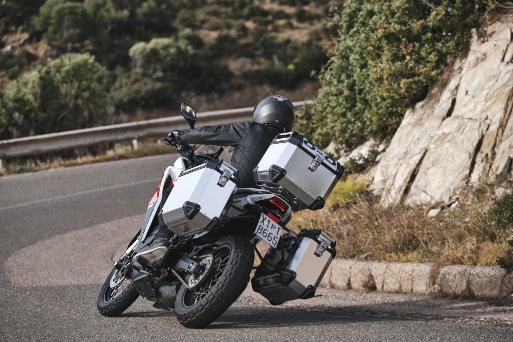 Moto Morini X-cape 650 c/kit Malas