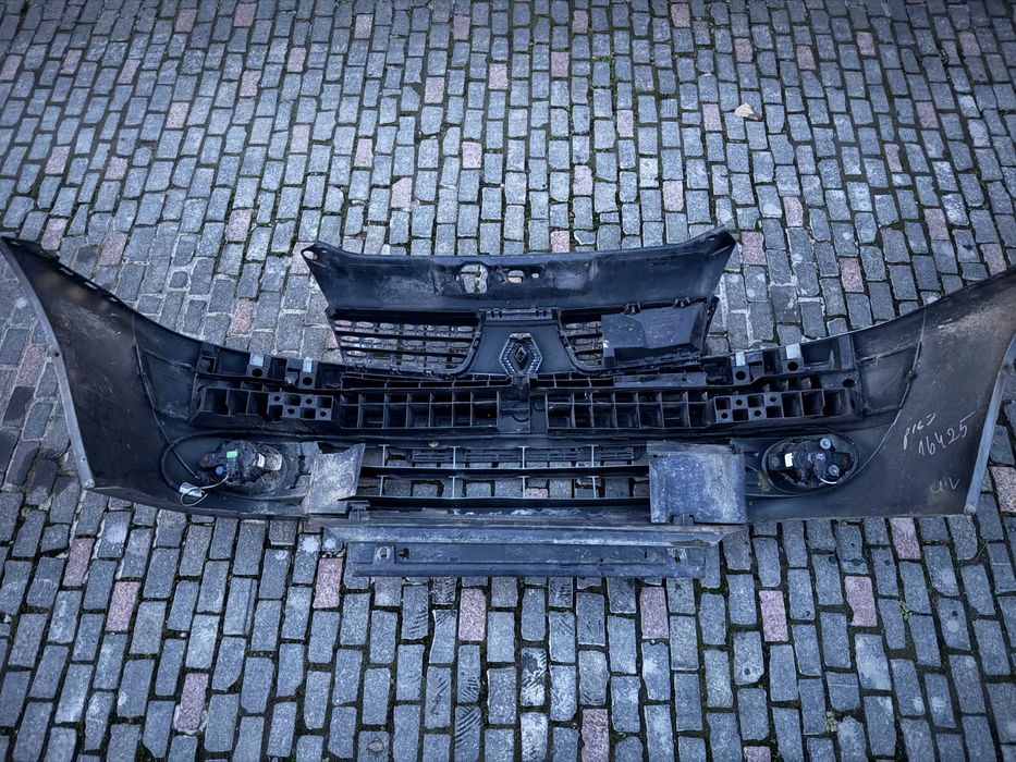Бампер передній рестайл 8200074471 Renault Clio 2 2001-2005pp №4
