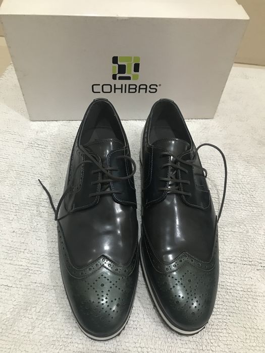Sapatos Cohibas Novos 42