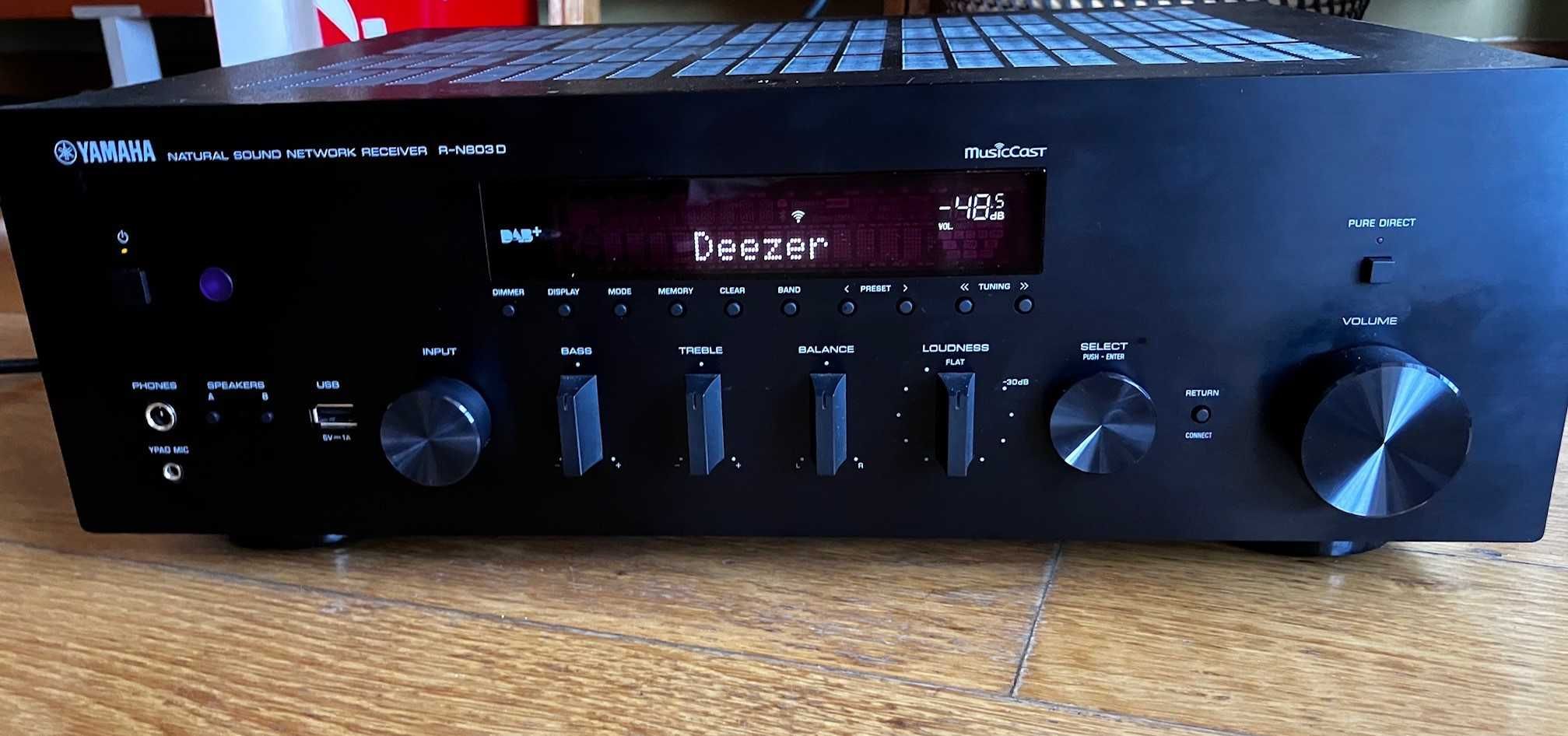 Amplificador receptor hi-fi Yamaha R-N803D