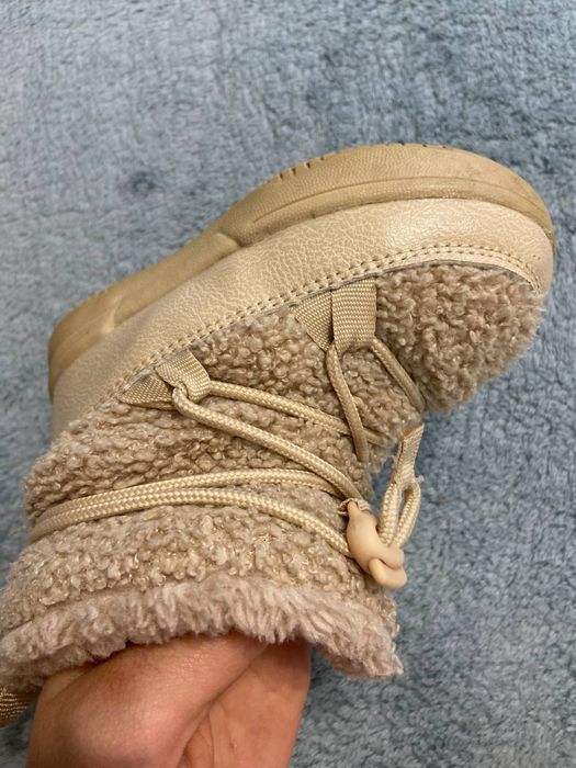 Зимові чобітки .