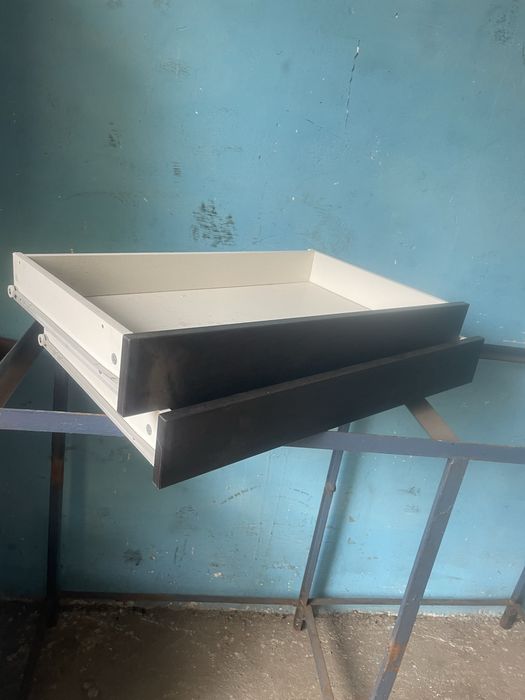 Biurko czarne 2 sztuki