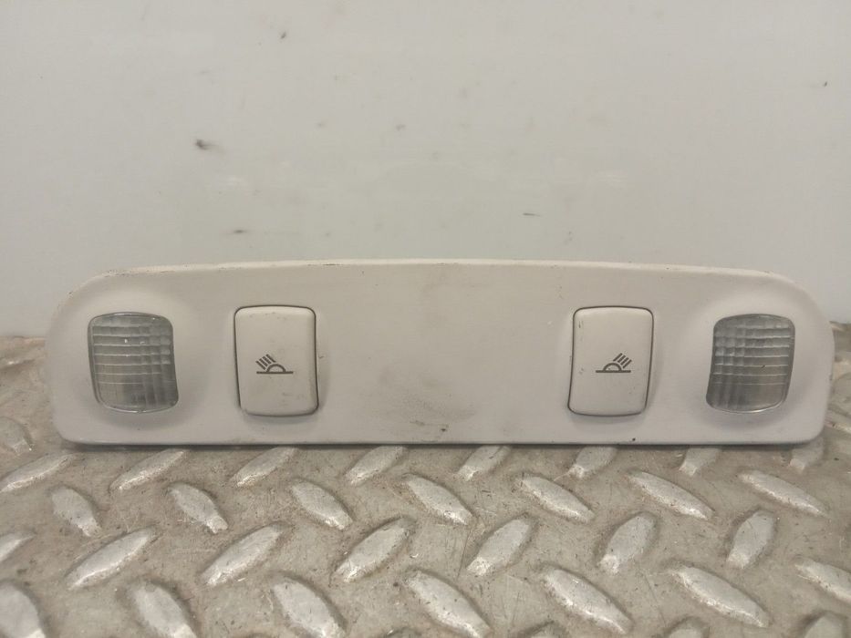 LUZ INTERIOR AUDI A4 2.0 TFSI QUATTRO 200CV 1984CC